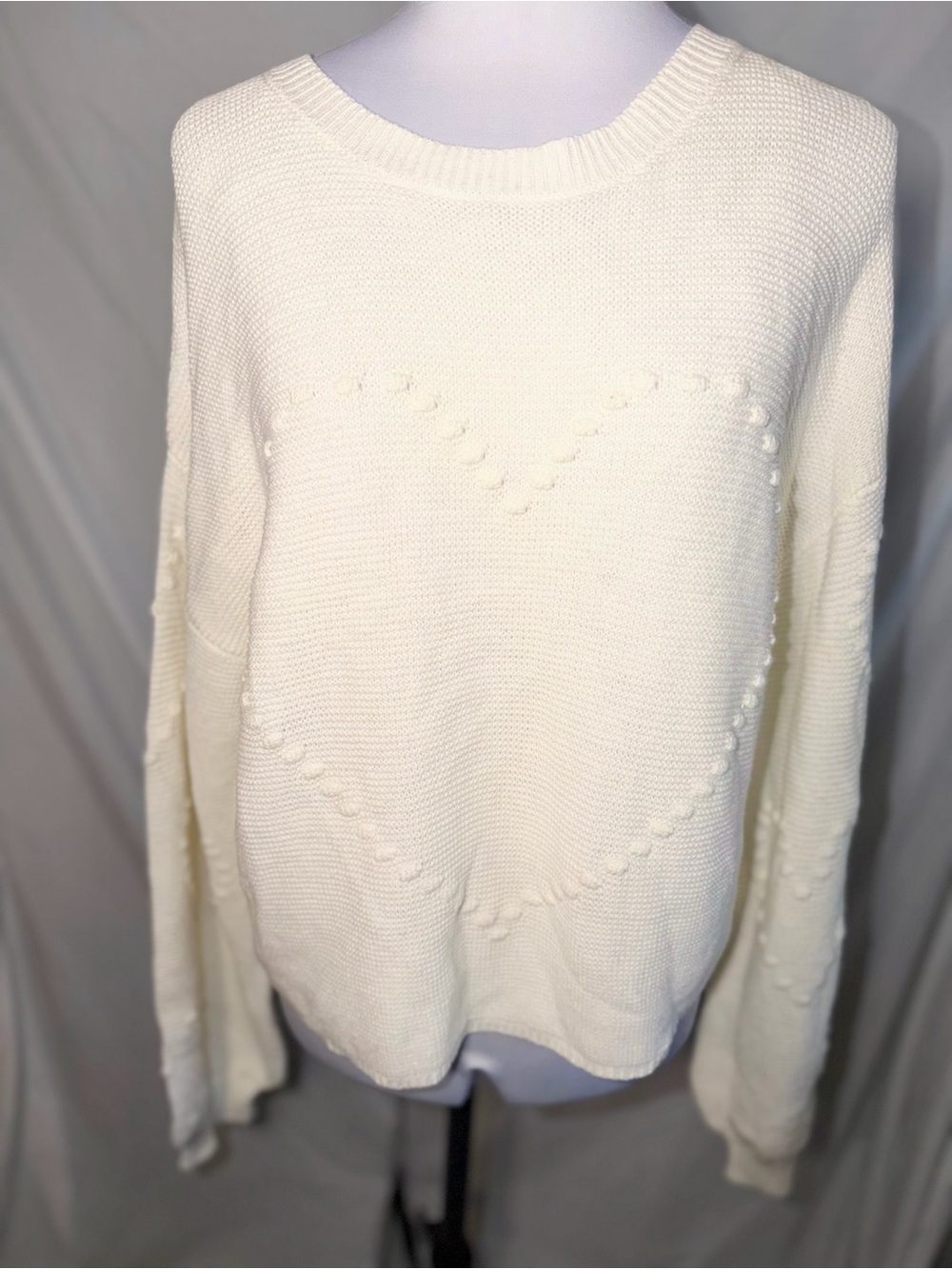 Jessica Simpson Collection Popcorn Knit Heart Crewneck Sweater